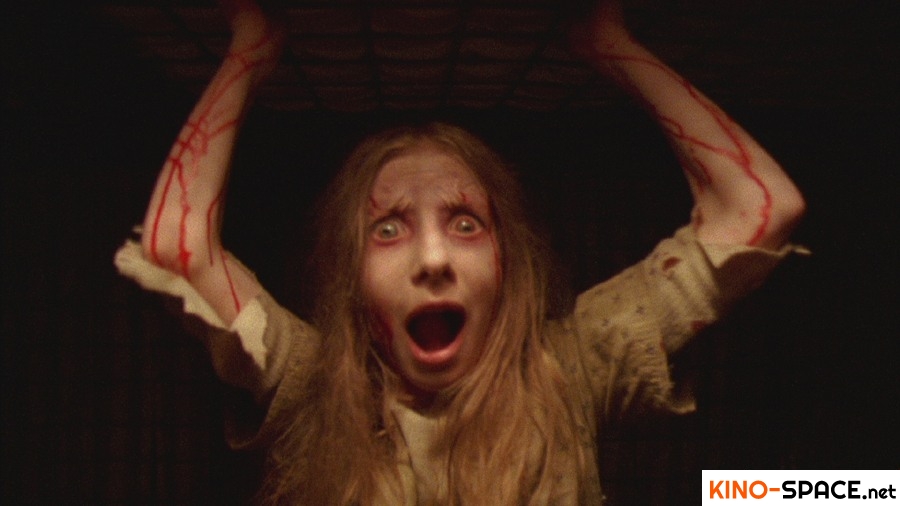 Скриншот 2 из фильма Зеркала